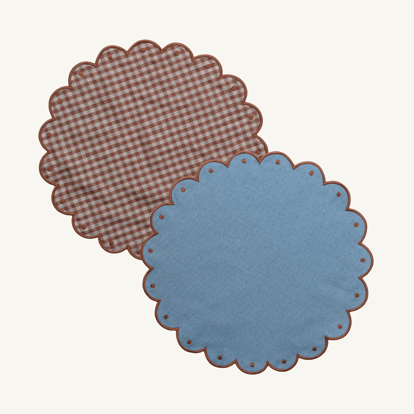 scalloped placemat - set of 2 (reversible)