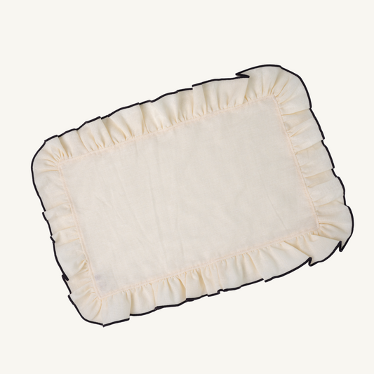 ruffled placemat ivory